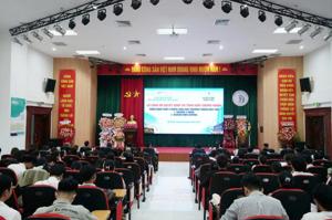 Trao Giấy chứng nhận kiểm định chất lượng các CTĐT Trường Y Dược - Đại học Đà Nẵng